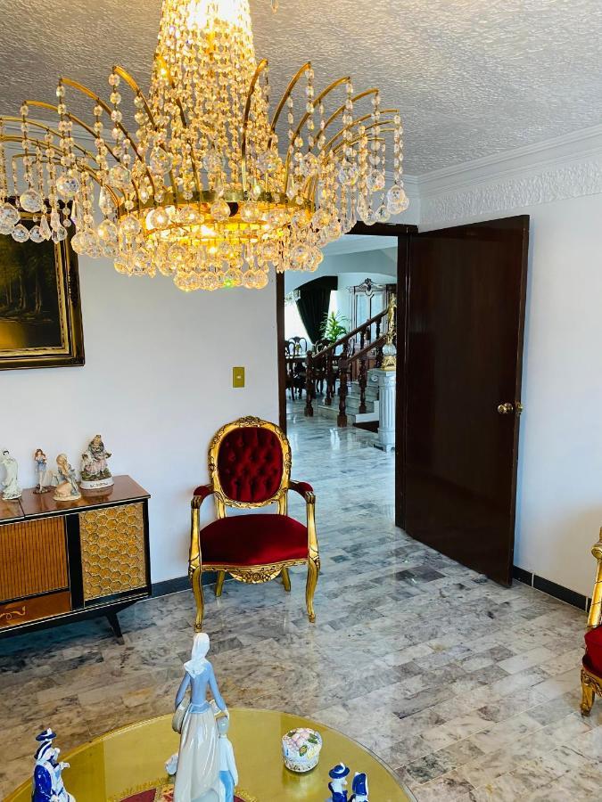 Hostal Guadalajara Cosmopolitan Providencia Экстерьер фото