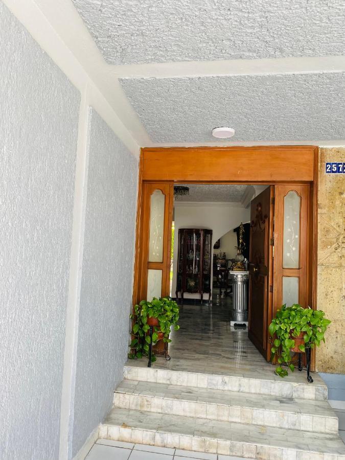Hostal Guadalajara Cosmopolitan Providencia Экстерьер фото